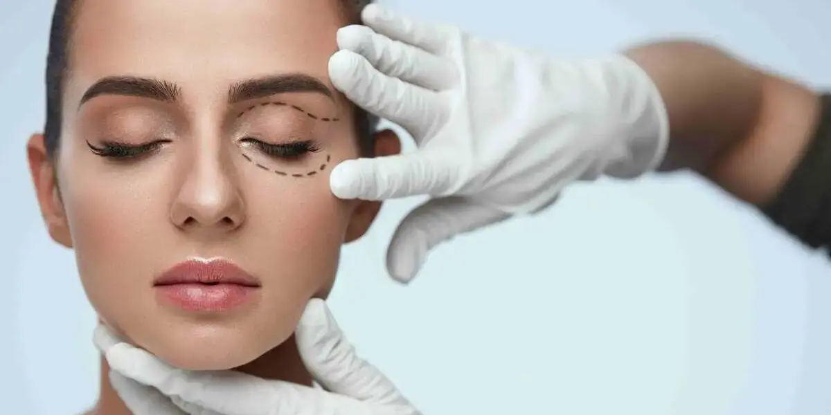 Whats-The-Best-Age-To-Get-Facial-Plastic-Surgery (1)_1 Facial plastic surgery discussion – Best age for treatment insights by Cache Valley ENT in North Logan, UT